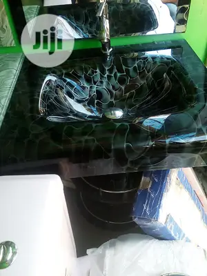Dinning Wall Basin Gl
