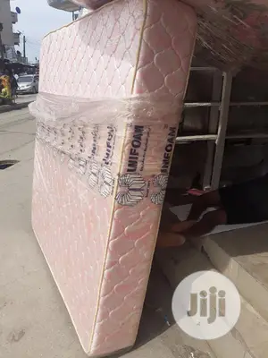 6 by 6 by 12 Unifoam Onyx Mattress