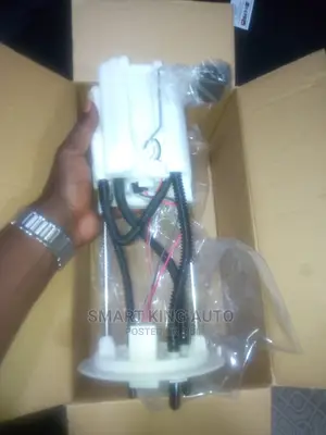 Complete Fuel Pump for Landcriuser Prado 2015