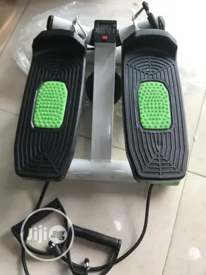 Mini Stepper With Resistance Rope and Counter