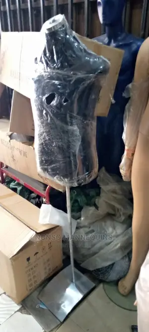 Half Body Male Pinnable Mannequin for Fashion Designers