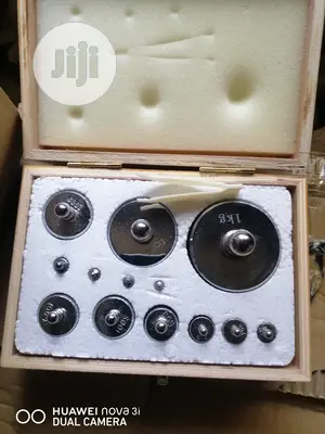 2000g Test Weight