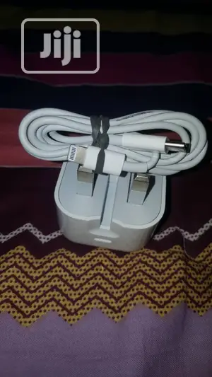 iPhone 11,12,13,And 14 Pro Max Charger