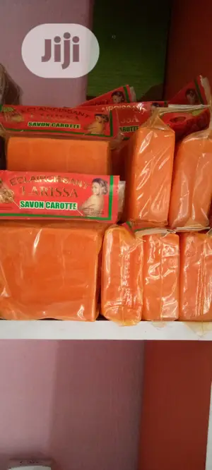 Larissa Whitening Soap