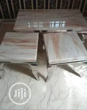 Marble Center With Two Side Stool