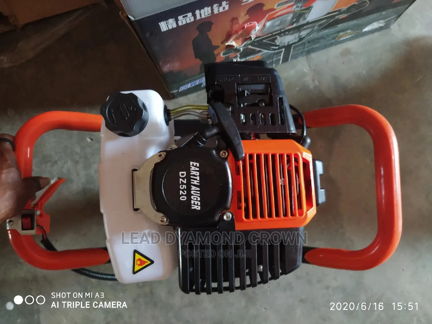 Earth Auger /Hole Digger