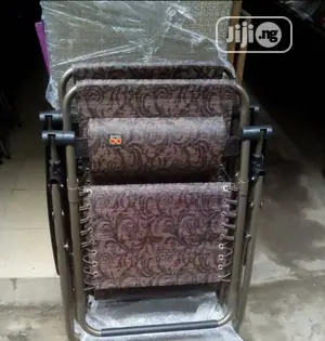 Relaxing Chair (B-93}
