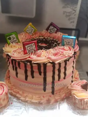 Pink N Buttercream Frosting Birthday Cake