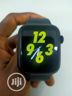 Smart Watch With Notifier Available Now On Grineria Store