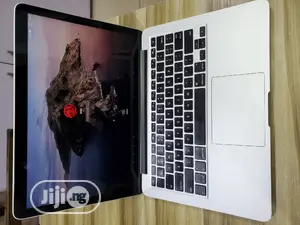 Laptop Apple MacBook Pro 8GB Intel Core I7 SSD 256GB