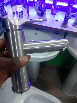 Heavy Gage Basin Mixer