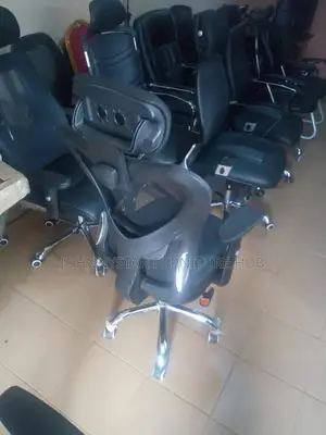Italian Economic Mesh Office Chairs