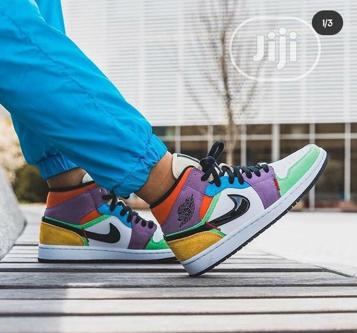 air jordan 1 mid lightbulb air jordan 1 mid lightbulb