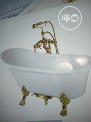 Original Acclairic Bath With Animal Leg