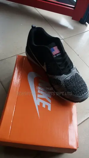 Nike Air Max Jugging Canvas
