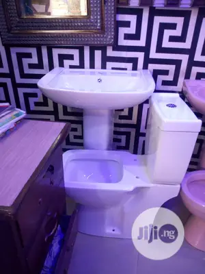 W/C Set With Basin