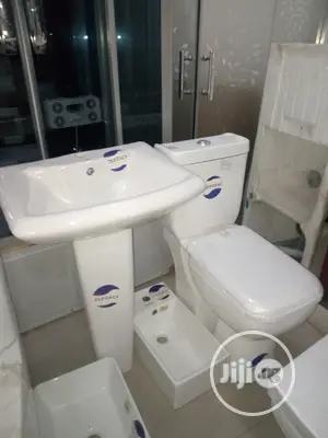W/C Set With Basin