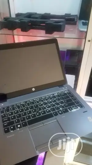 Laptop HP EliteBook 840 G2 8GB Intel Core i5 HDD 500GB