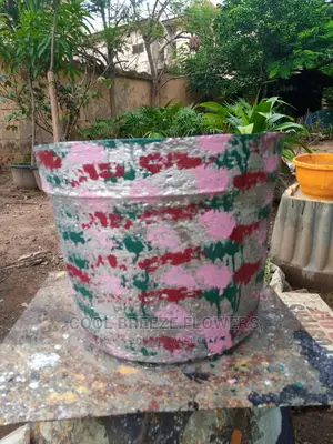 Cement Flower Pot For Out Door Plants