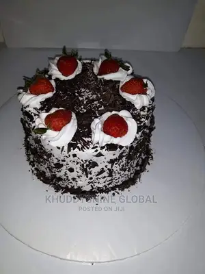 Chocolate Strawberry Cake