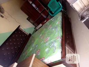 Strong 6 by 6 Bed Wit Sides Drawers and Standing Mirriow