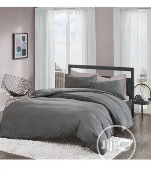 Correct Duvet,Bedsheet With 4 Pillowcases