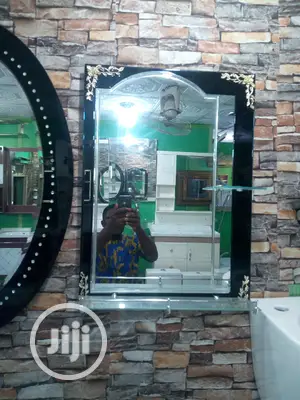 Good Quality Mirror