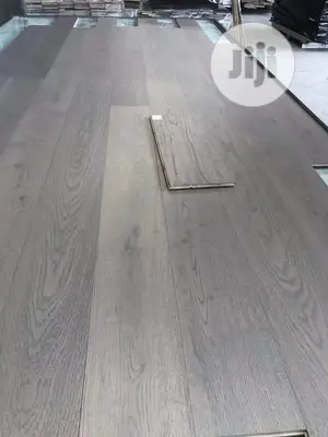 Woodenfloor/Tvfalsewall/Suspendedceiling/Popdesign&Painting