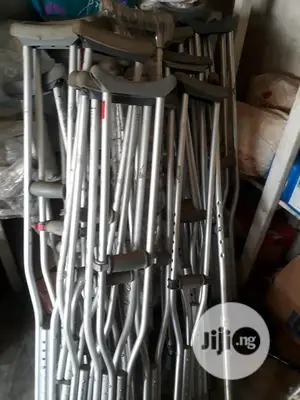 Auxilliary Crutches