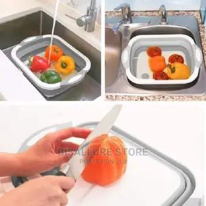 Collapsible Chopping Board With Food Strainer