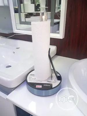 Tissue Holder