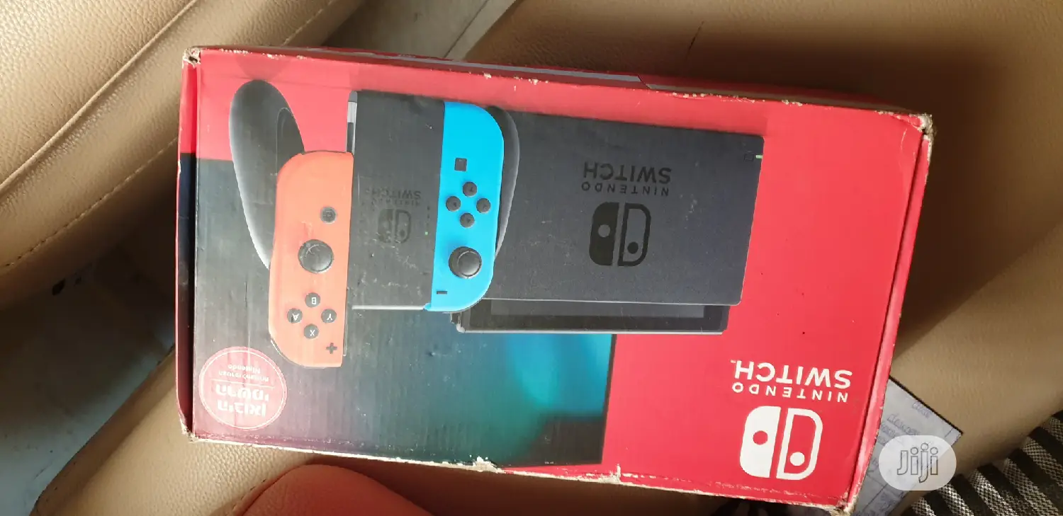 Nintendo Switch Console