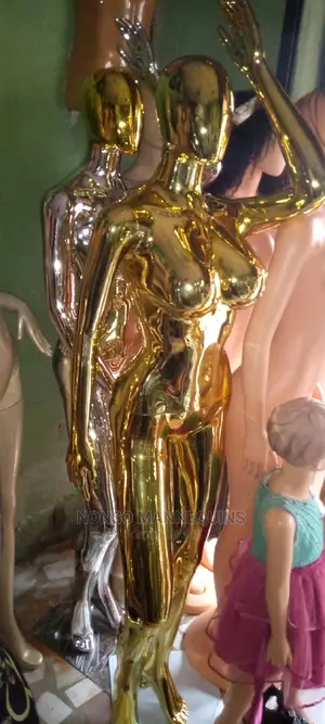 Big Breast Gold Chrome Size 12 Mannequins