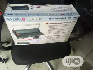 Olympia Binder