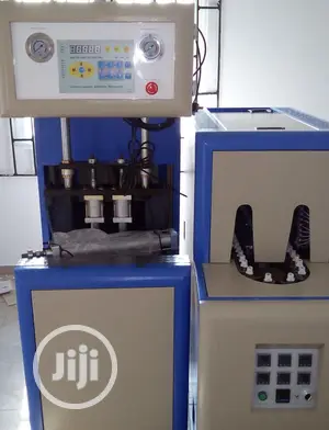 Bottle Blowing Plastic Bottle Bottle Blowing Machine