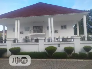 Serviced Mini Estate/Palace for Sale in Asokoro