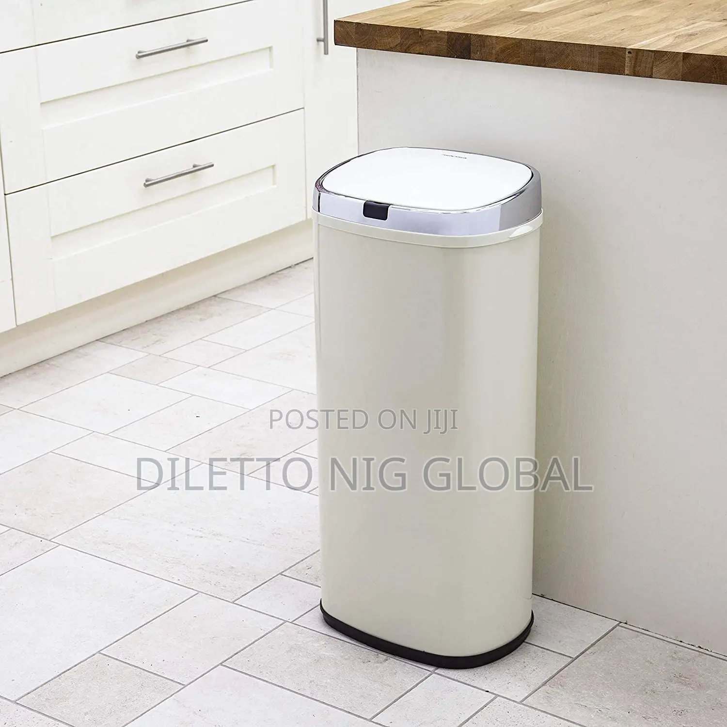 Morphy Richards Square Sensor Bin With Infrared Technology
