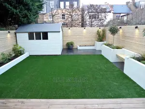 New Artificial Synthetic Green Grass