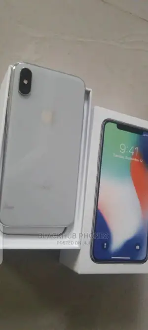 Apple iPhone X 64 GB Silver