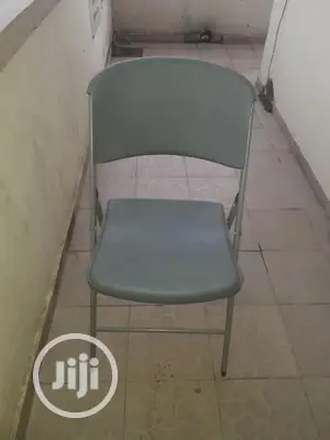 Foldable Plastic Chair