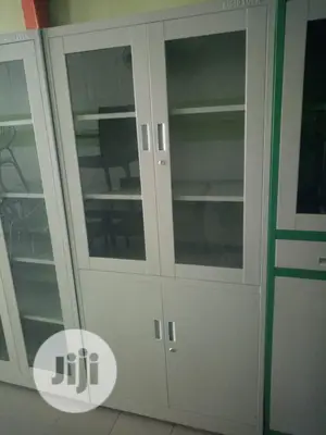 Strong Mental Cabinet Glass