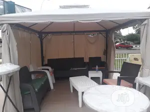 Out Door Seting