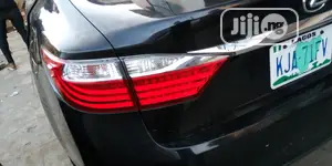 Lexus ES 350 Back Light 2013 Model