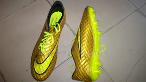 Nike Soccer Quality Size 41 Boot