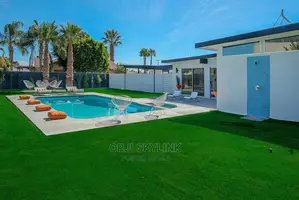 Synthetic Artificial Green Carpet Grass