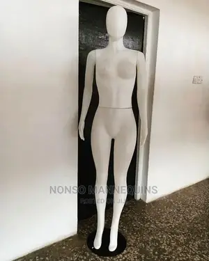 Detachable Plastic Female Mannequin