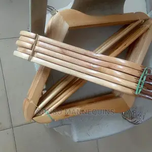 10pieces Per Bundle Wooden Hangers