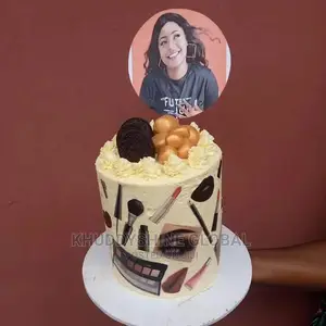 Make-up Birthday Cake