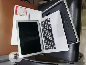Laptop Apple MacBook Air 8GB Intel Core I5 SSD 128GB
