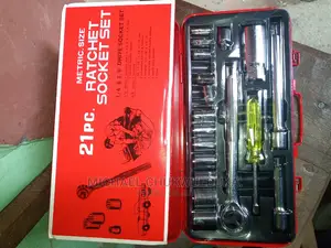 21 Pc Ratchet Socket Set
